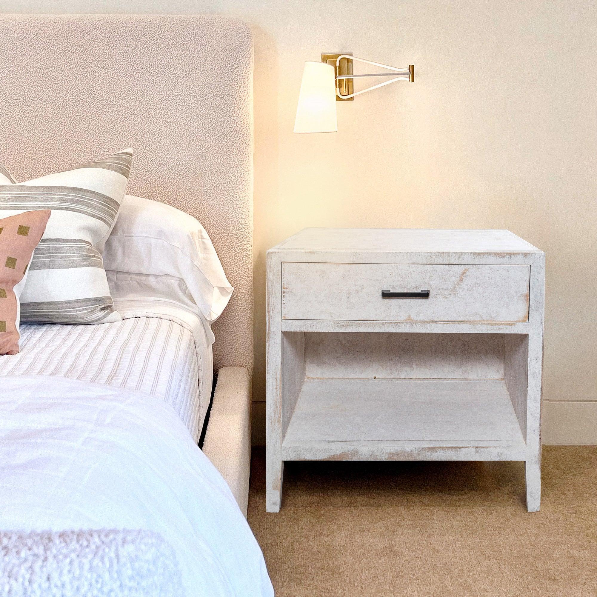 Classic Modern White Solid Wood Nightstand with Drawer