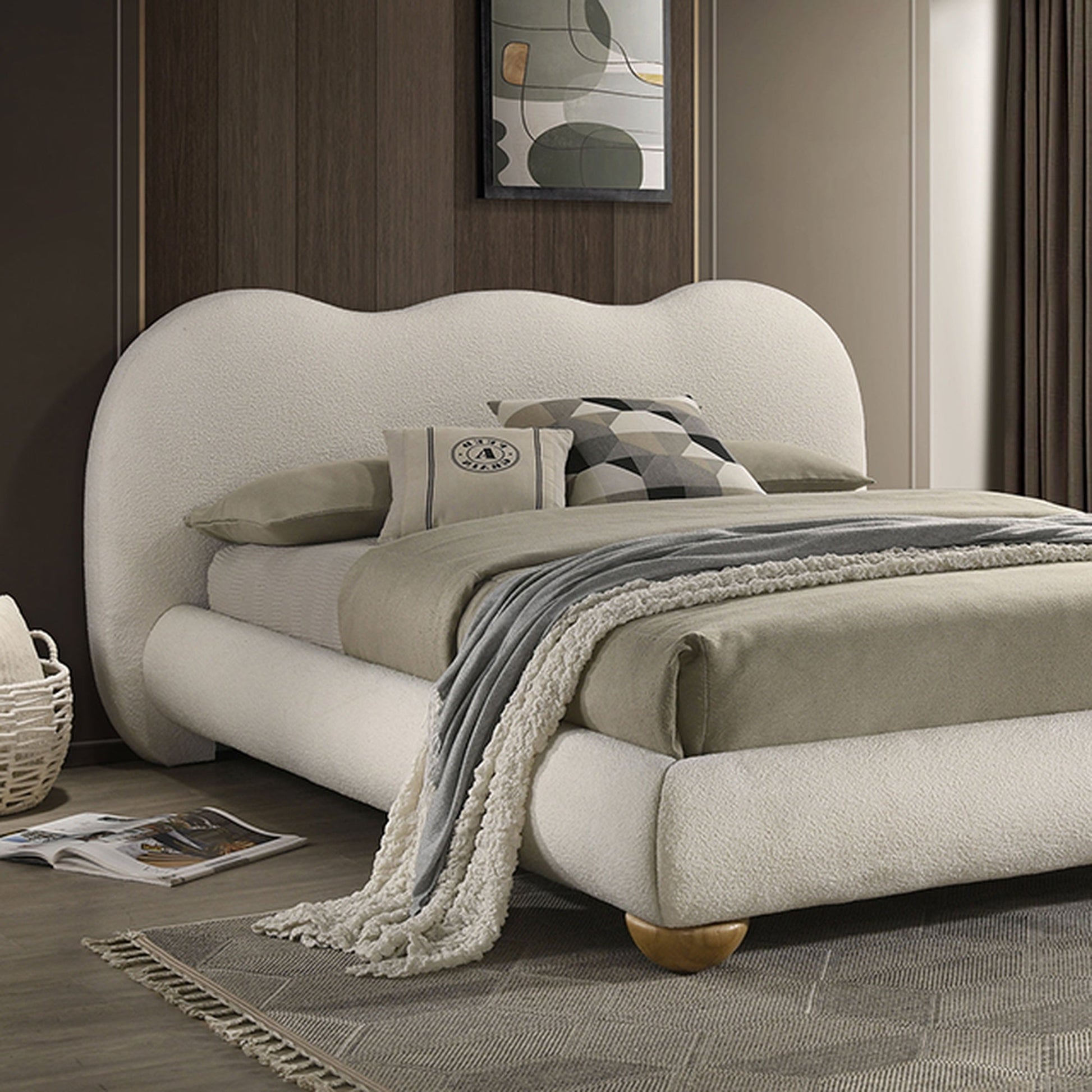 Finamore E.King & Queen Frame Platform Bed with Round Bun Wood Feet